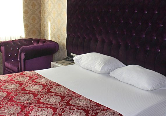 Double Room (Çift Kişilik)